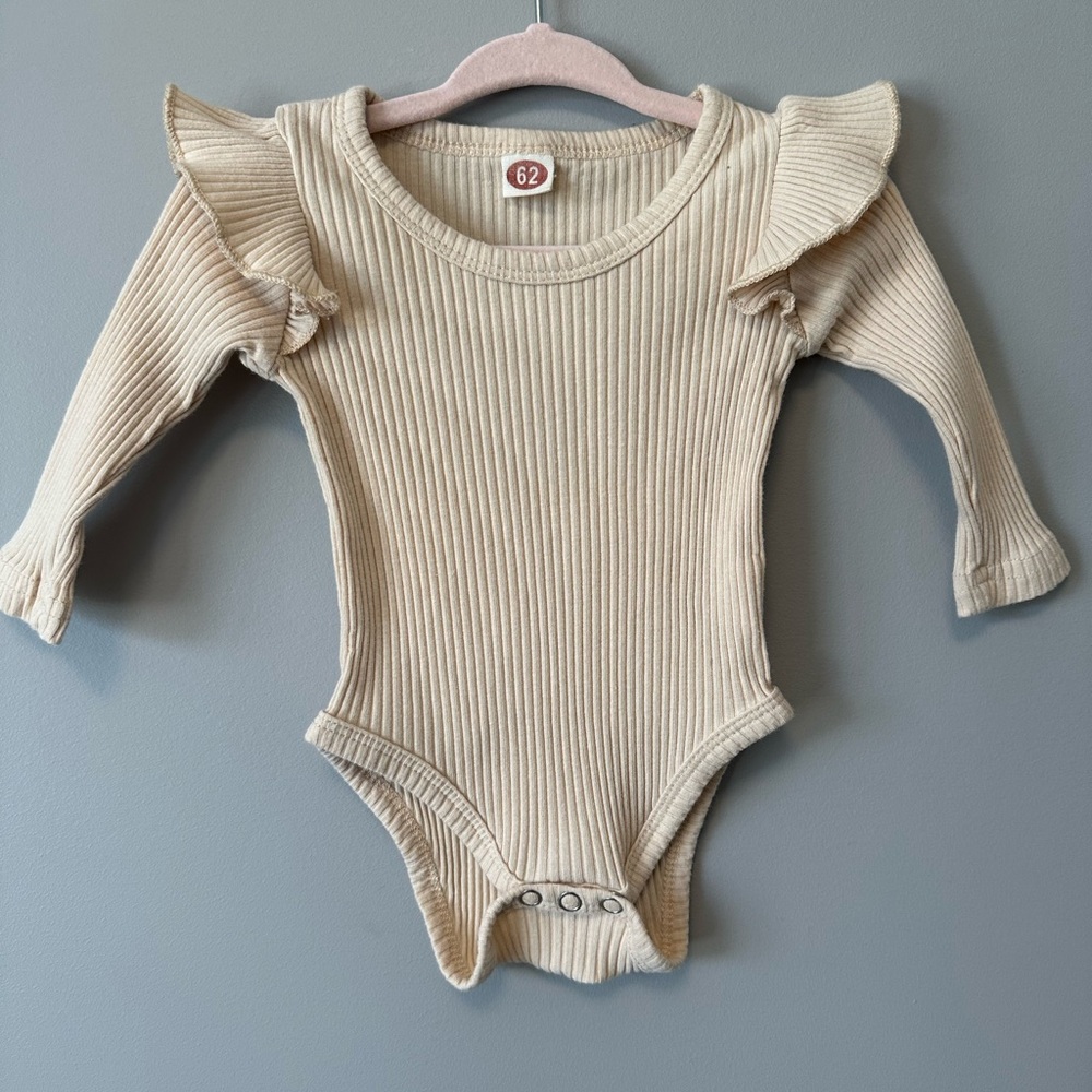 Adorable ruffle ribbed bodysuit